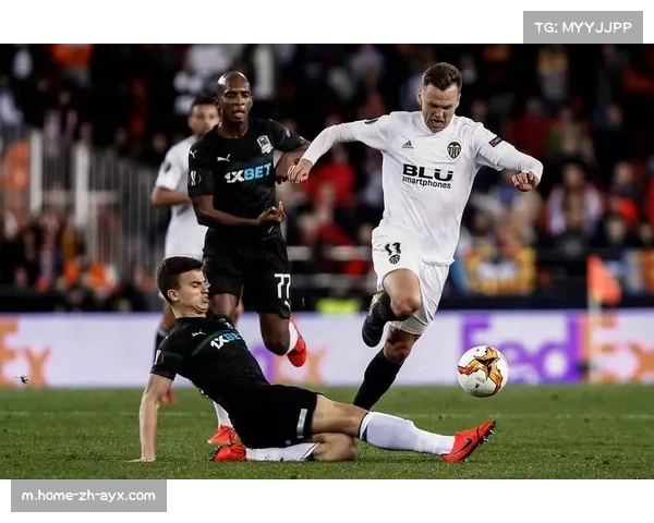 西甲焦点战：巴伦西亚主场迎比利亚雷，双方争夺重要排名